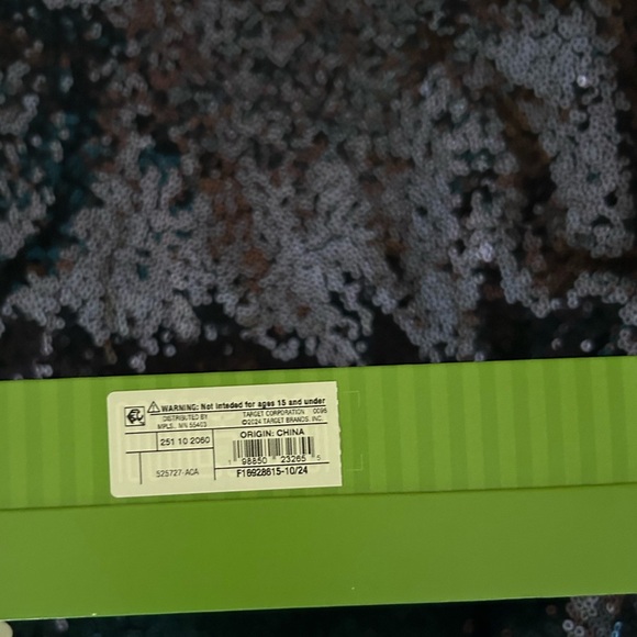 Kate Spade Lucky Necklace Gold Script New in Box Target Collab Coquette
Bubble - Picture 7 of 12